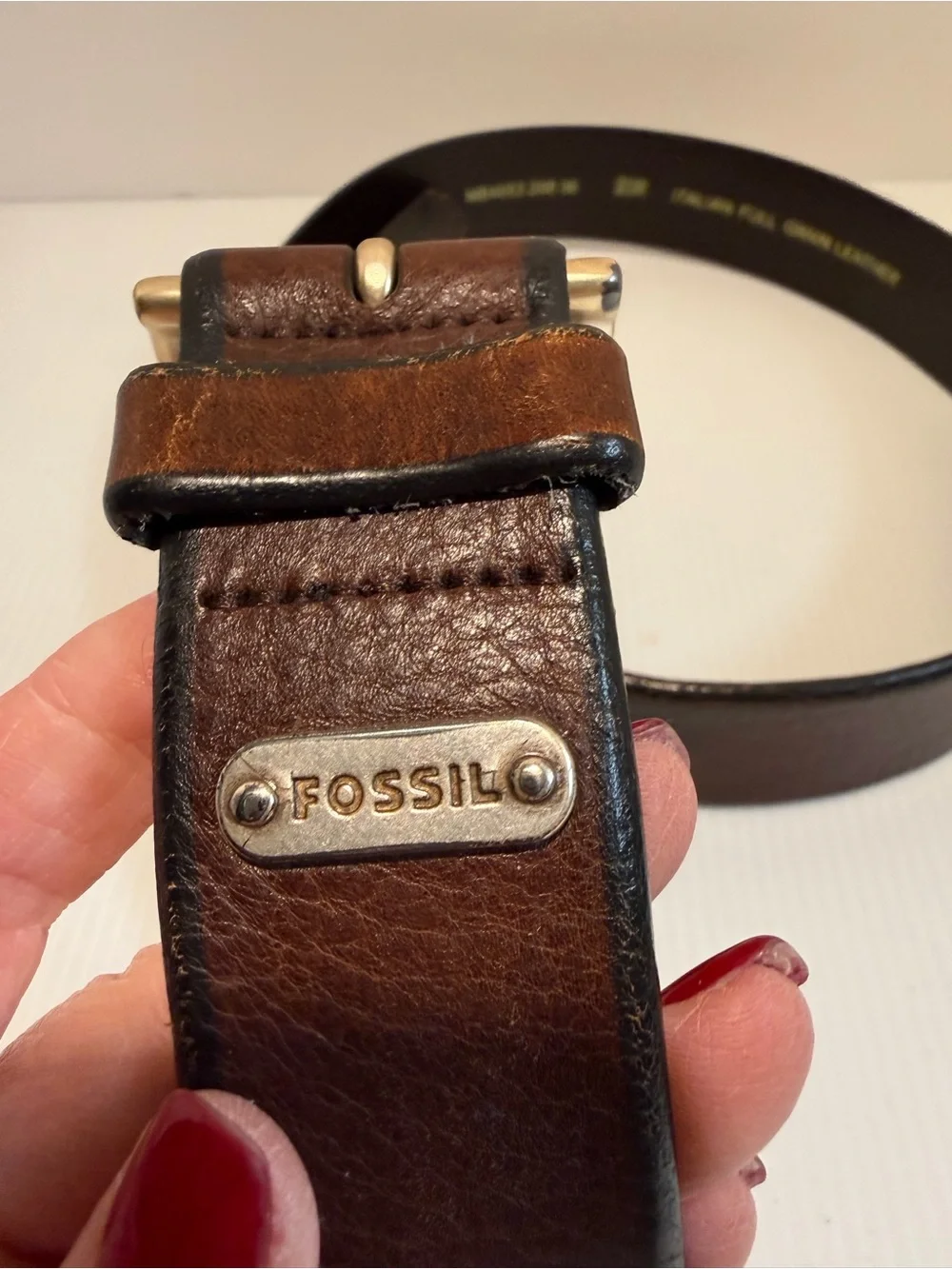 Fossil Dark Brown Leather Men's Belt with Gold-Tone Buckle